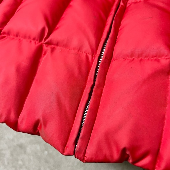 GAP Down-Filled Red Vest - Picture 11 of 16